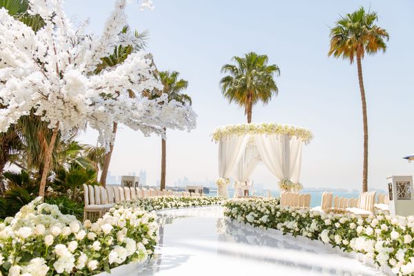 Burj-Al-Arab-Jumeirah-Palm-Garden-Wedding