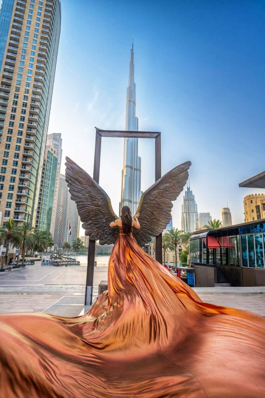 The Wings of Mexico statue is among the calmest buildings in Dubai and it’s certainly among the finest photo locations in Dubai as well.