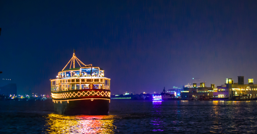 The Creek Tower in Dubai: An Ideal Complete Guide to know 8 Dubai Cruise