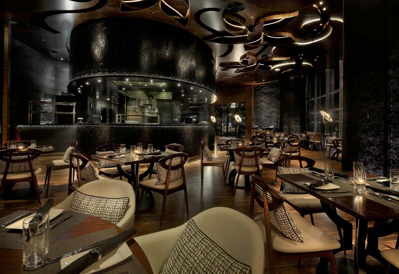 10 Best Restaurants in Dubai and Unforgettable Dining Experiences 13 Mint Leaf of London