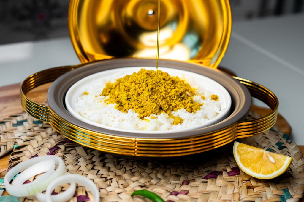 Ultimate Guide to Best Foods in Dubai : 10 Must-Try Dishes and Cafes 10 Jasheed